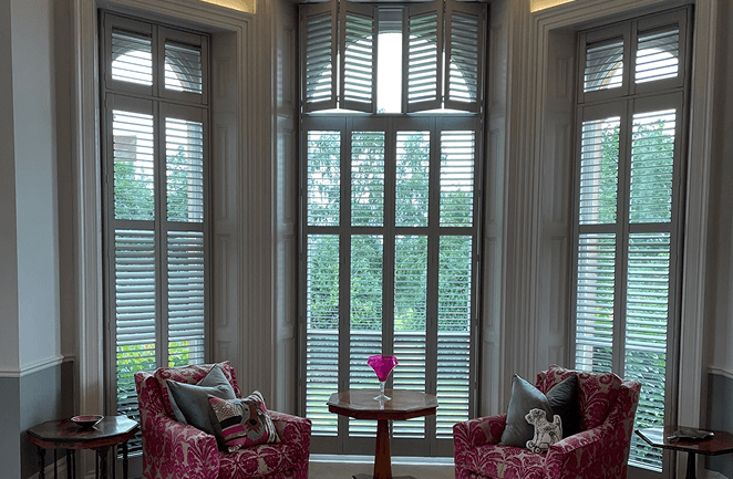 Double-panel shutters